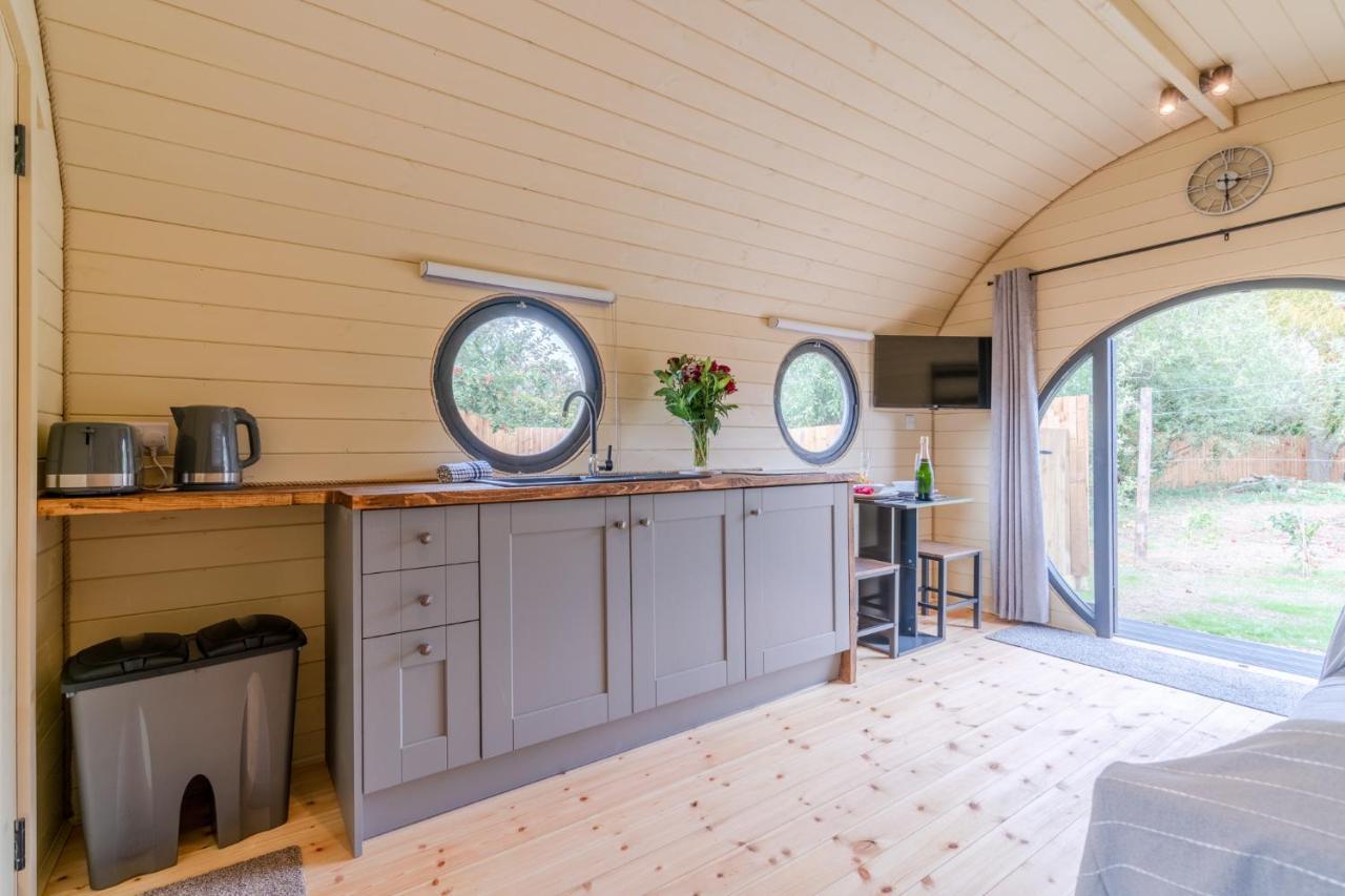 Laburnum Farm Estate Villa Alderton  Eksteriør billede