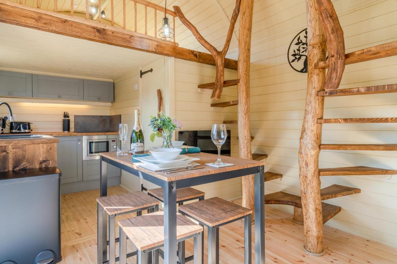 Laburnum Farm Estate Villa Alderton  Eksteriør billede