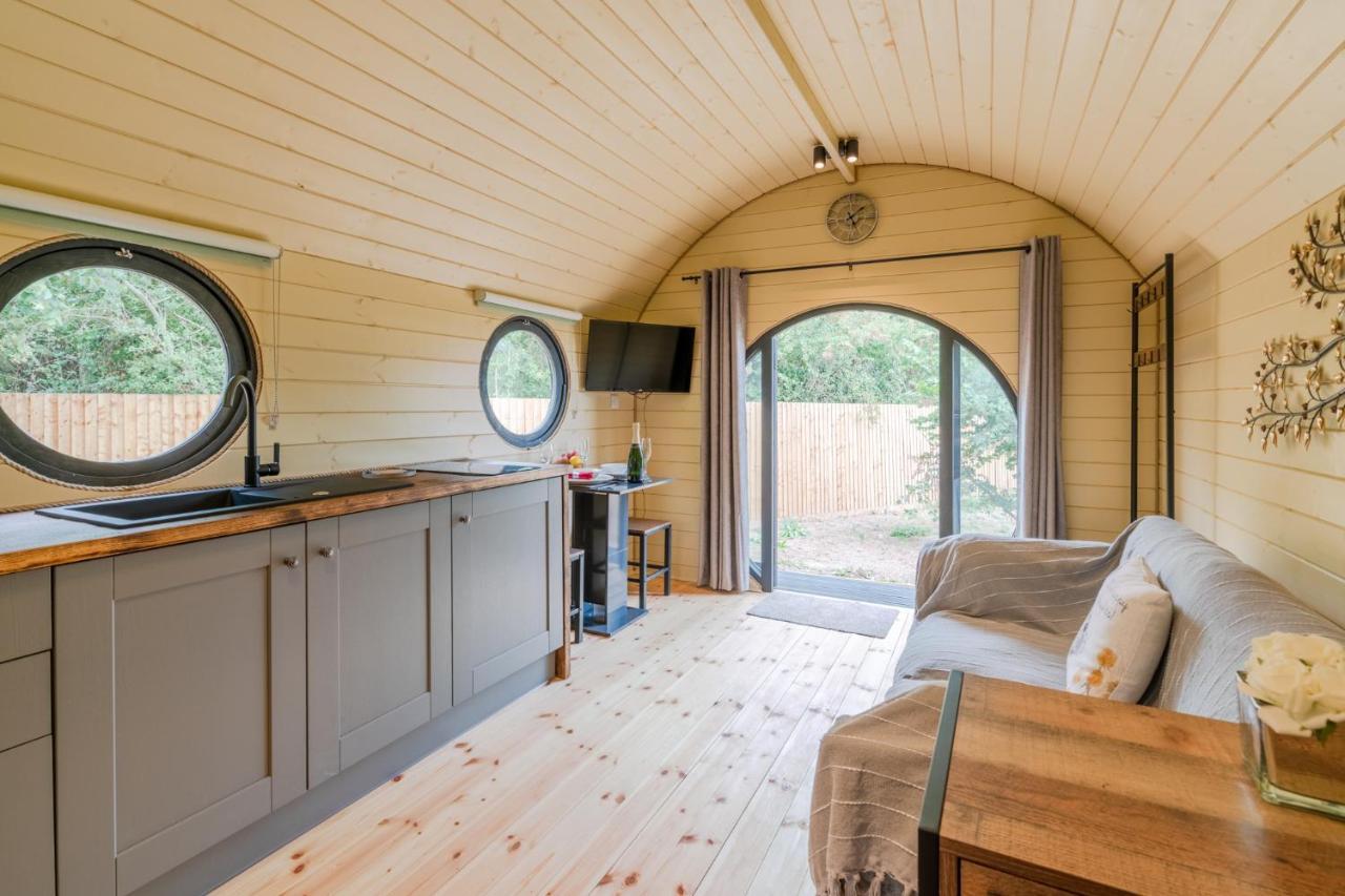 Laburnum Farm Estate Villa Alderton  Eksteriør billede