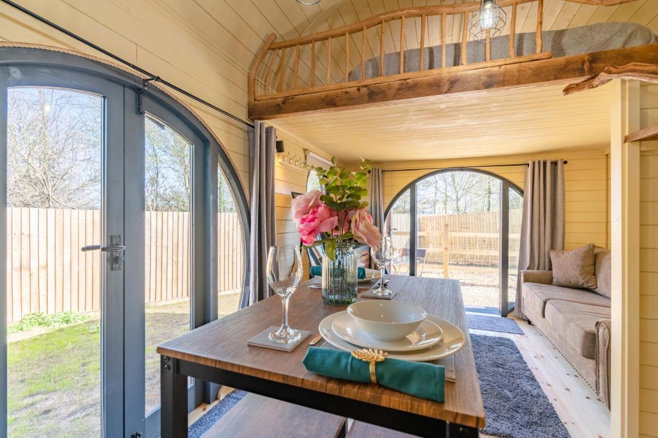 Laburnum Farm Estate Villa Alderton  Eksteriør billede