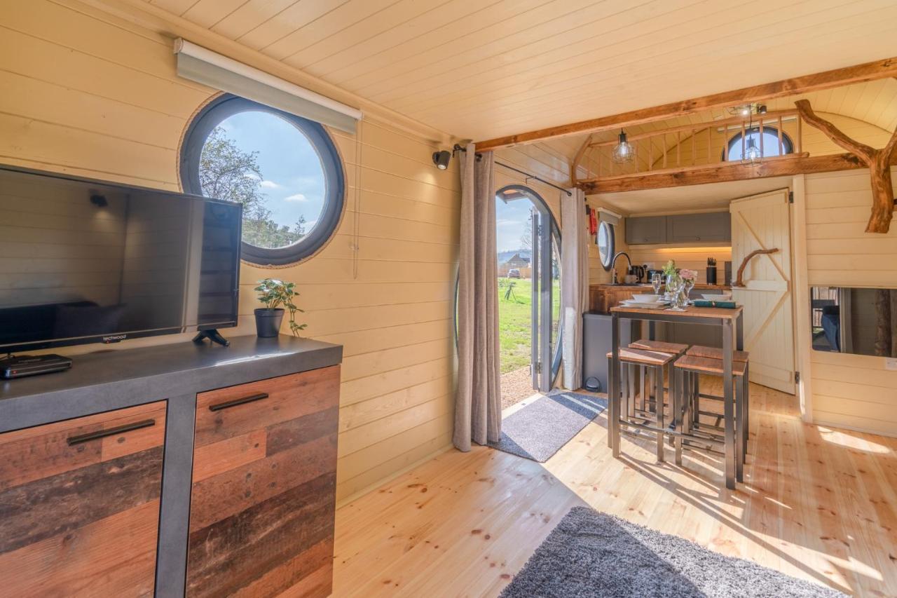 Laburnum Farm Estate Villa Alderton  Eksteriør billede